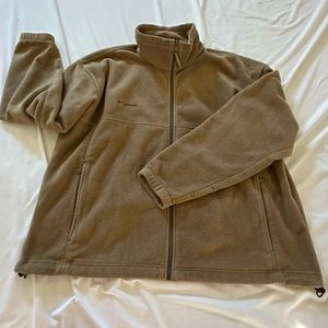Columbia zip up